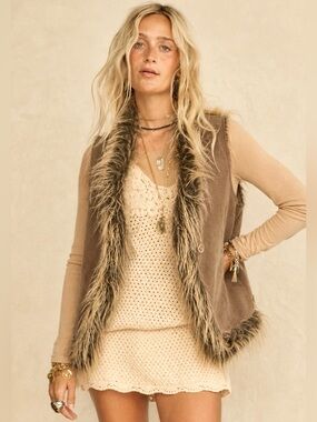 Vintage Y2K Penny Lane Faux Fur Vest - Small